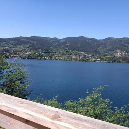 Retiro Da Montanha - Geres * 상 페드로